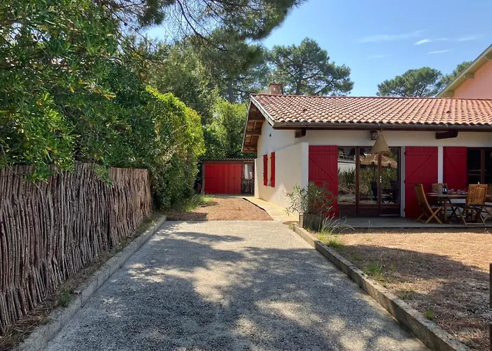 La Maison Des Pins Les Abatilles Σπίτι διακοπών *