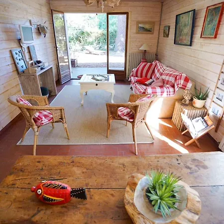 La Maison Des Pins Les Abatilles Ferienhaus