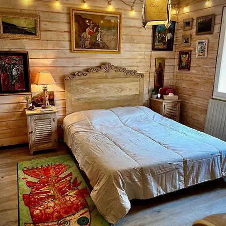 La Maison Des Pins Les Abatilles *