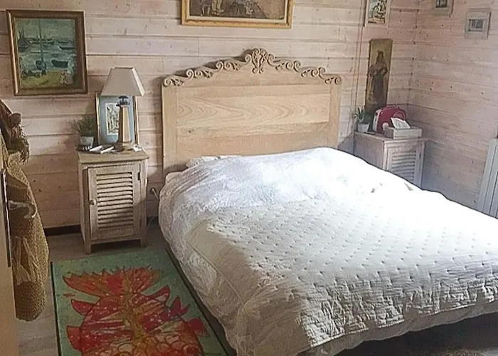 La Maison Des Pins Les Abatilles 펜션 *